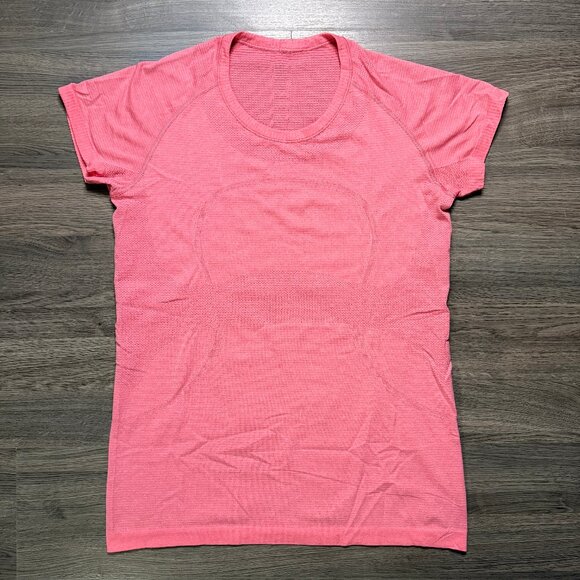 Lululemon Women's Run: Swiftly Tech Short Sleeve - Pink - Picture 2 of 6